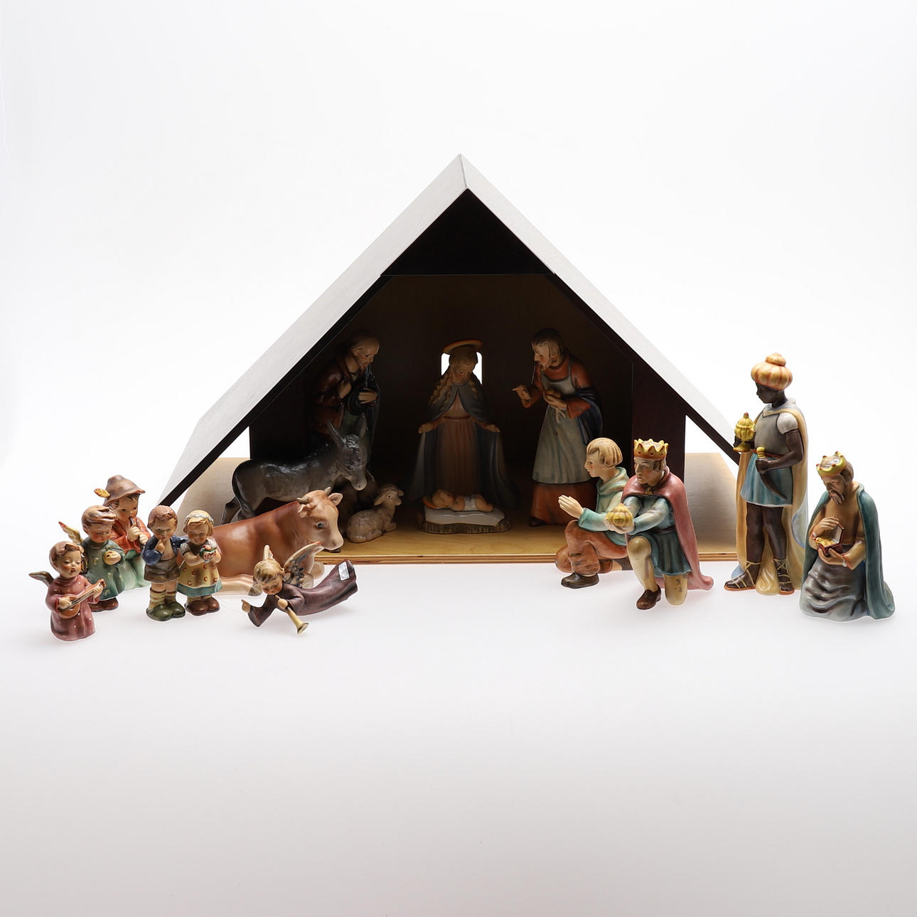 WEIHNACHTSKrippe, GOEBEL, mit 16 Porzellanfiguren.