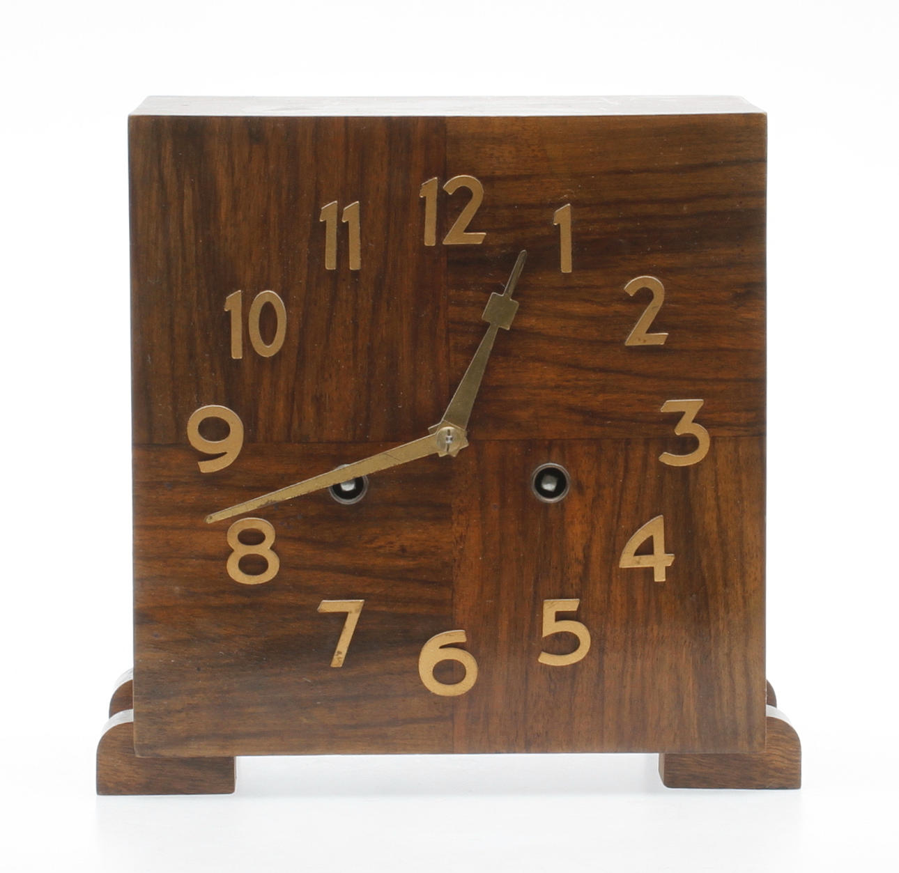 BORDSUR, 1900-tal, Gustav Becker, 1920/30-tal.