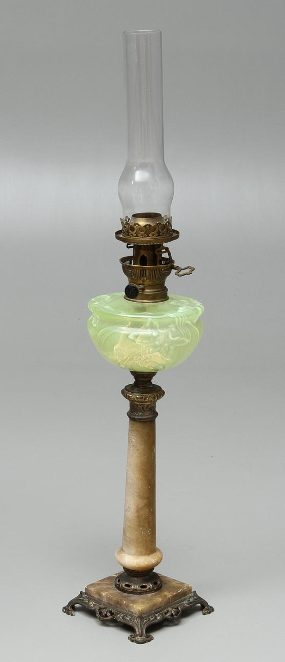 BORDFOTOGENLAMPA, jugend, 1900-tal.