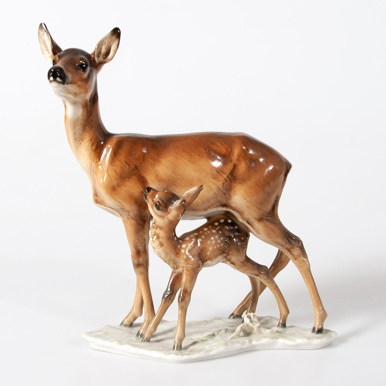 FIGUR. Hirsch, Hutschenreuther.