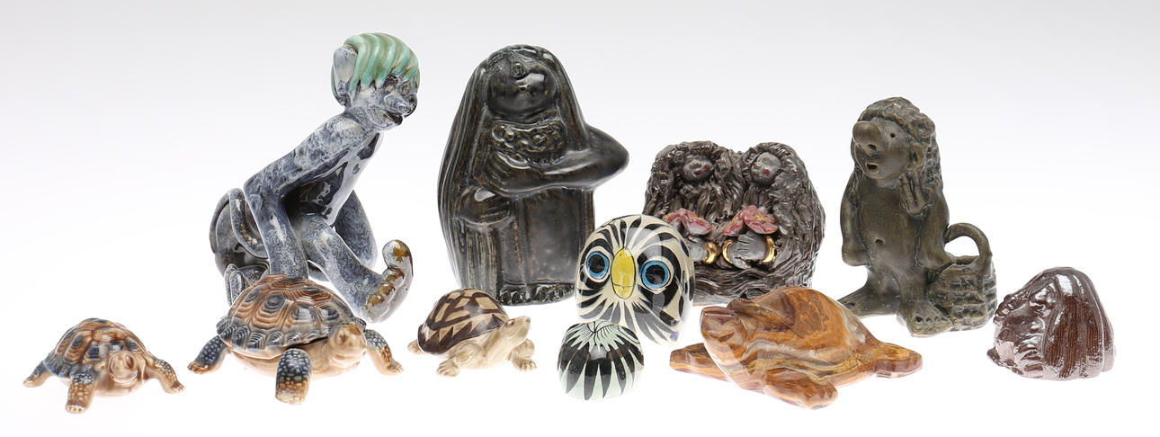 KERAMIKFIGURER 11 st, troll, sködpaddor, Tyskland, England, Sverige.