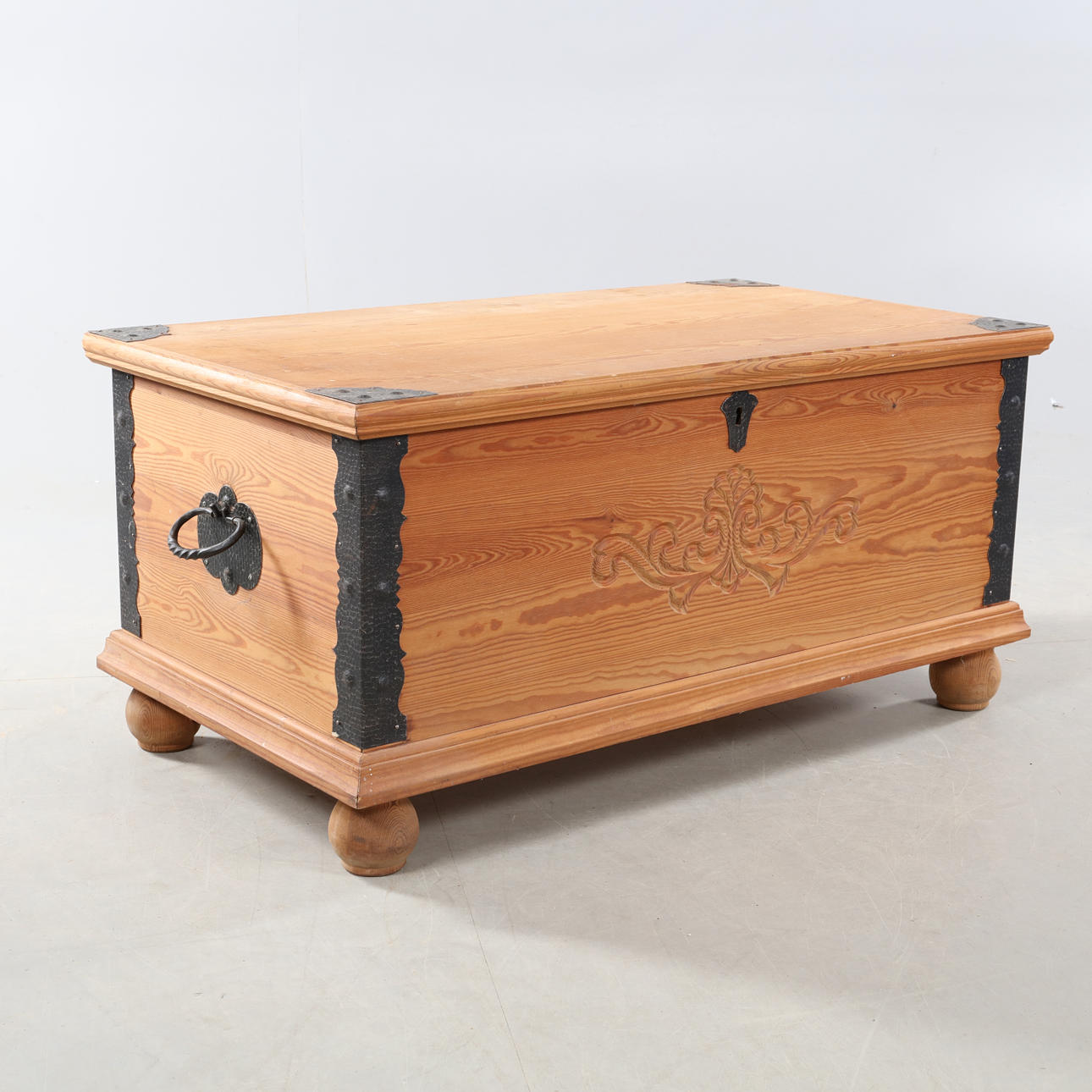 KISTA, trä,1900-talets andra hälft.