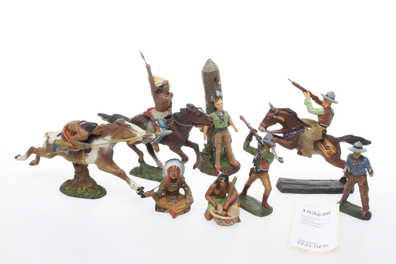 ELASTOLIN och LINEOL WESTERNFIGURER 8 figurer.