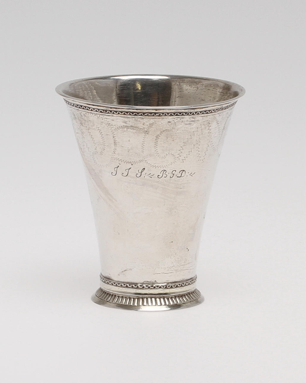 BÄGARE, silver, Erik Lemon, Uppsala, 1785. Vikt 88 g.