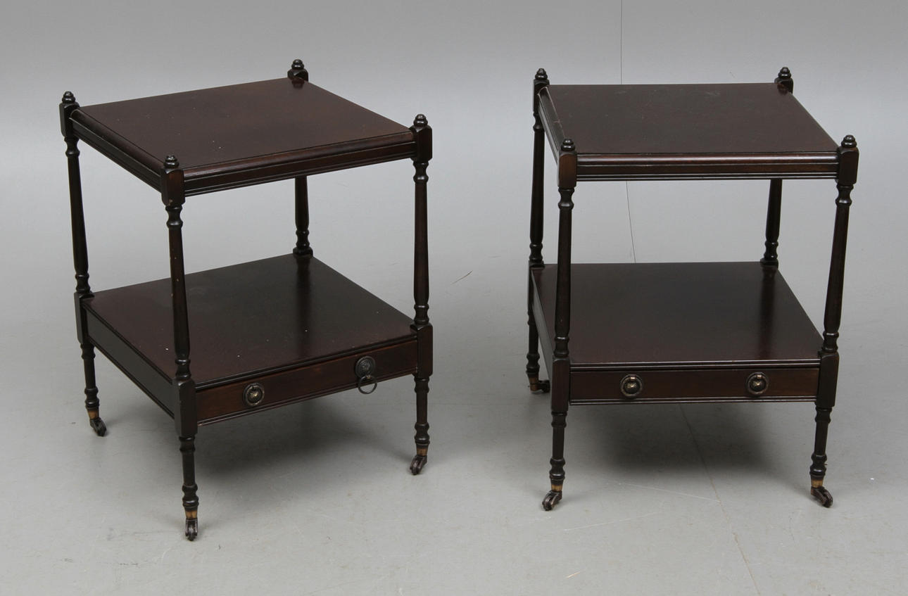 LAMPBORD med låda, 1 par, 1900-tal.