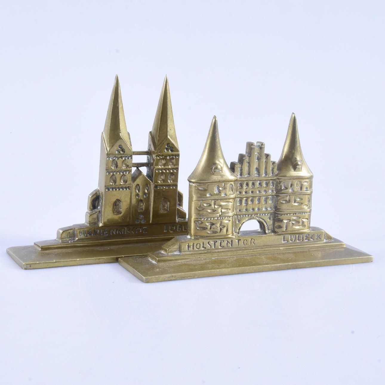 BUCHSTÜTZE, Messing, 1900er Jahre.