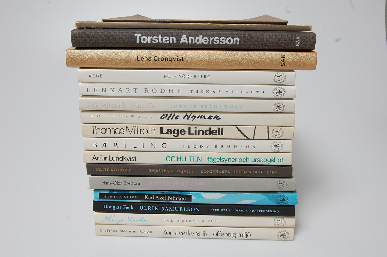 KONSTBÖCKER, 17 st, Baertling, Bror Hjort, Lena Cronqvist, Enrico Baj, Olle Nyman, Arne Jones mfl.