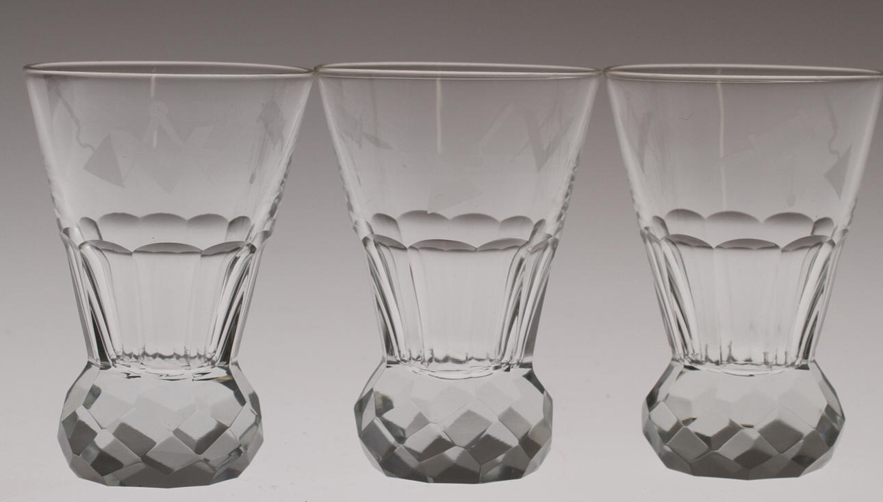 FRIMURARGLAS, 11 st, för snaps, 1900-tal.