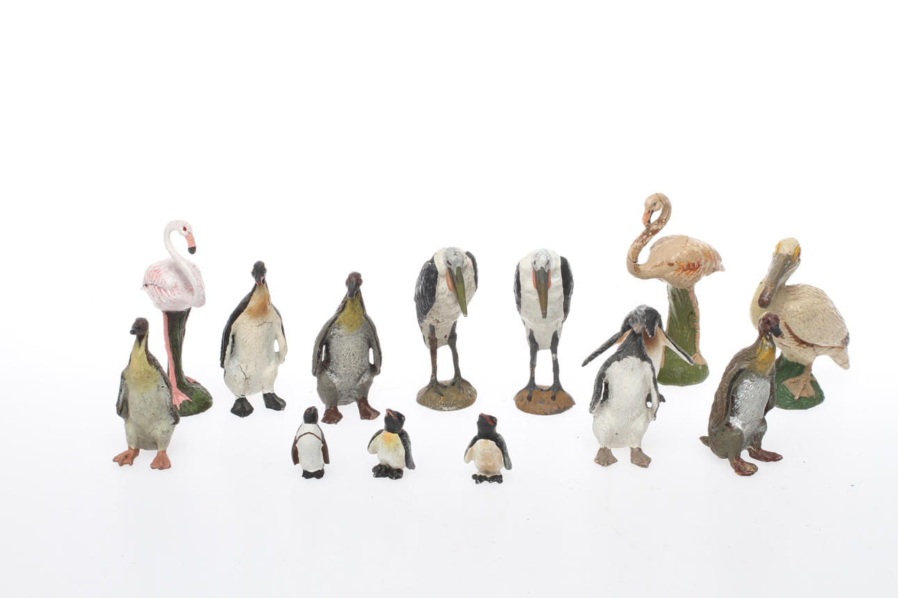 ELASTOLIN, TIPPLE-TOPPLE och LINEOL DJUR 14 delar.