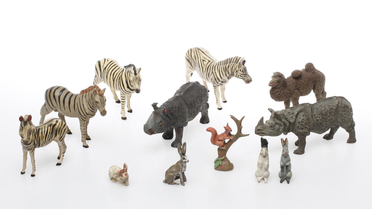 ELASTOLIN, TIPPLE-TOPPLE och LINEOL DJUR 12 delar.