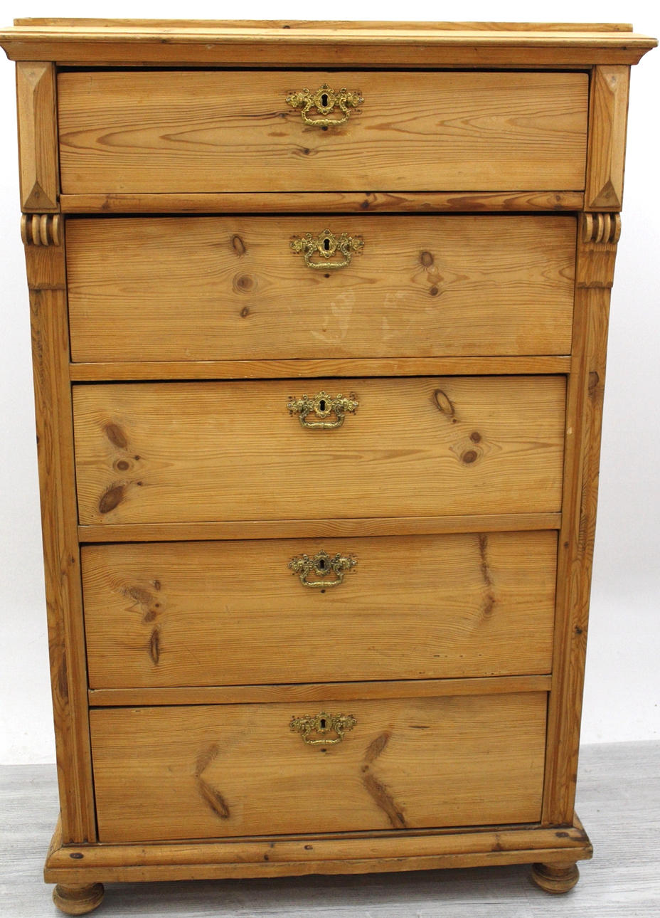 BYRÅ, nyrenässans, furu, 5-lådor, 1800-/1900-tal.