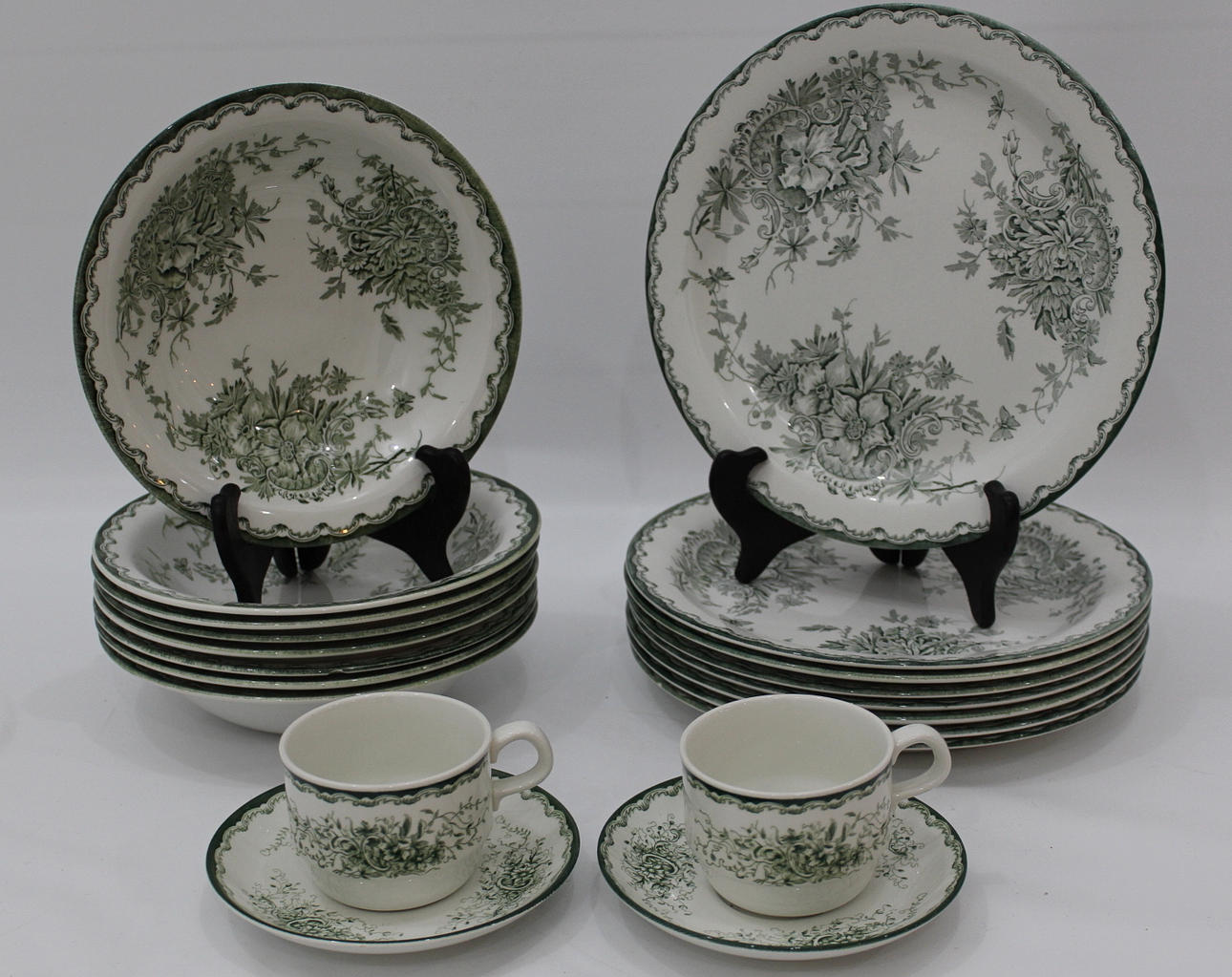 SERVISDELAR 18 delar, Gröna Anna.