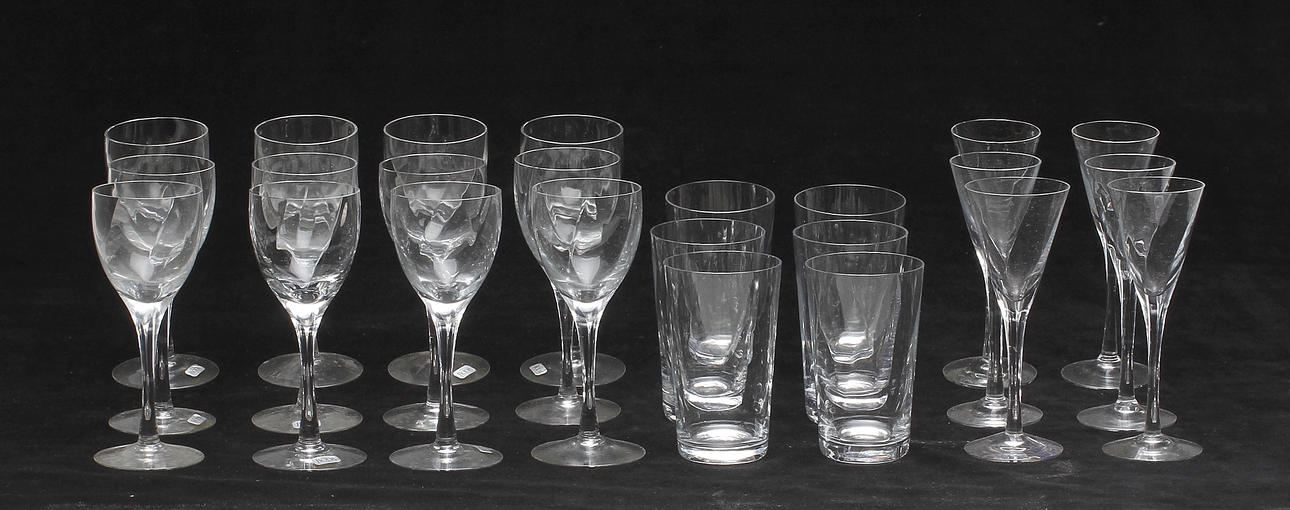 GLASSERVIS, 24 delar, "Chateau", Bertil Vallien, Kosta Boda.