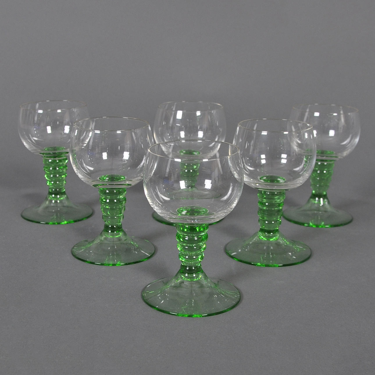 STRAPS. 6 pcs, glass.