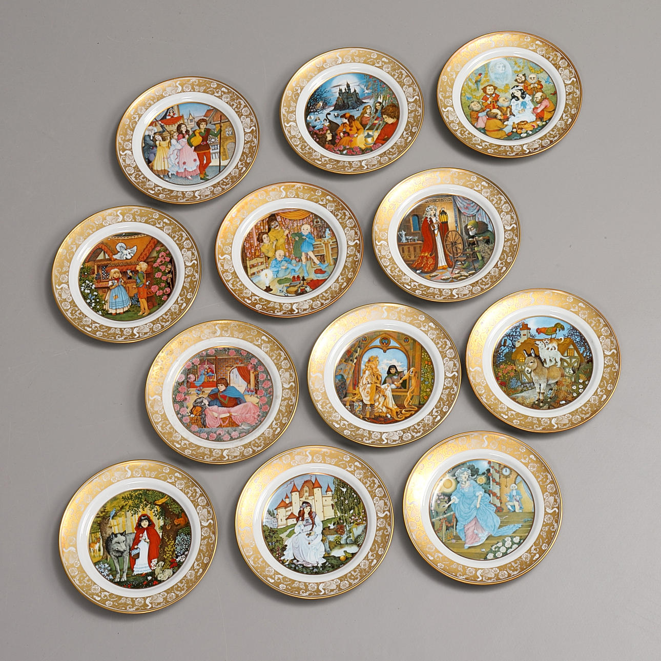 COLLECTOR'S PLATES, 12+12 pcs, 