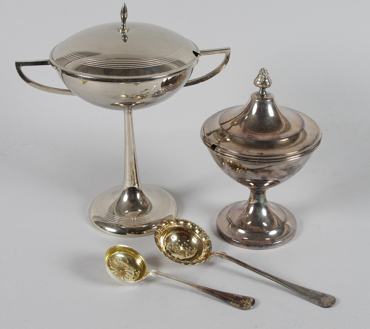 SOCKERSKÅLAR, 2 stycken, nysilver.