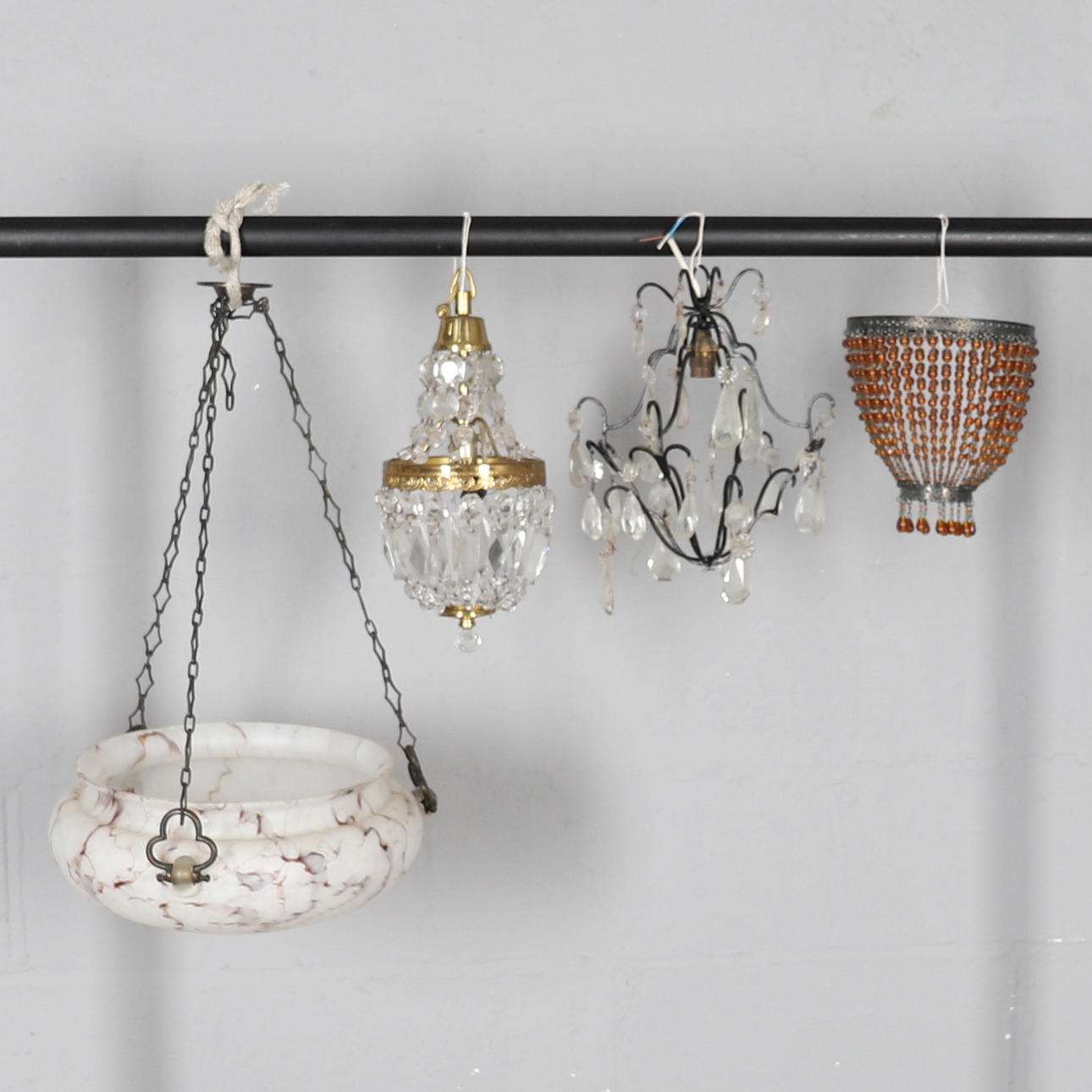 FOUR VARIOUS LIGHT FITTINGS.