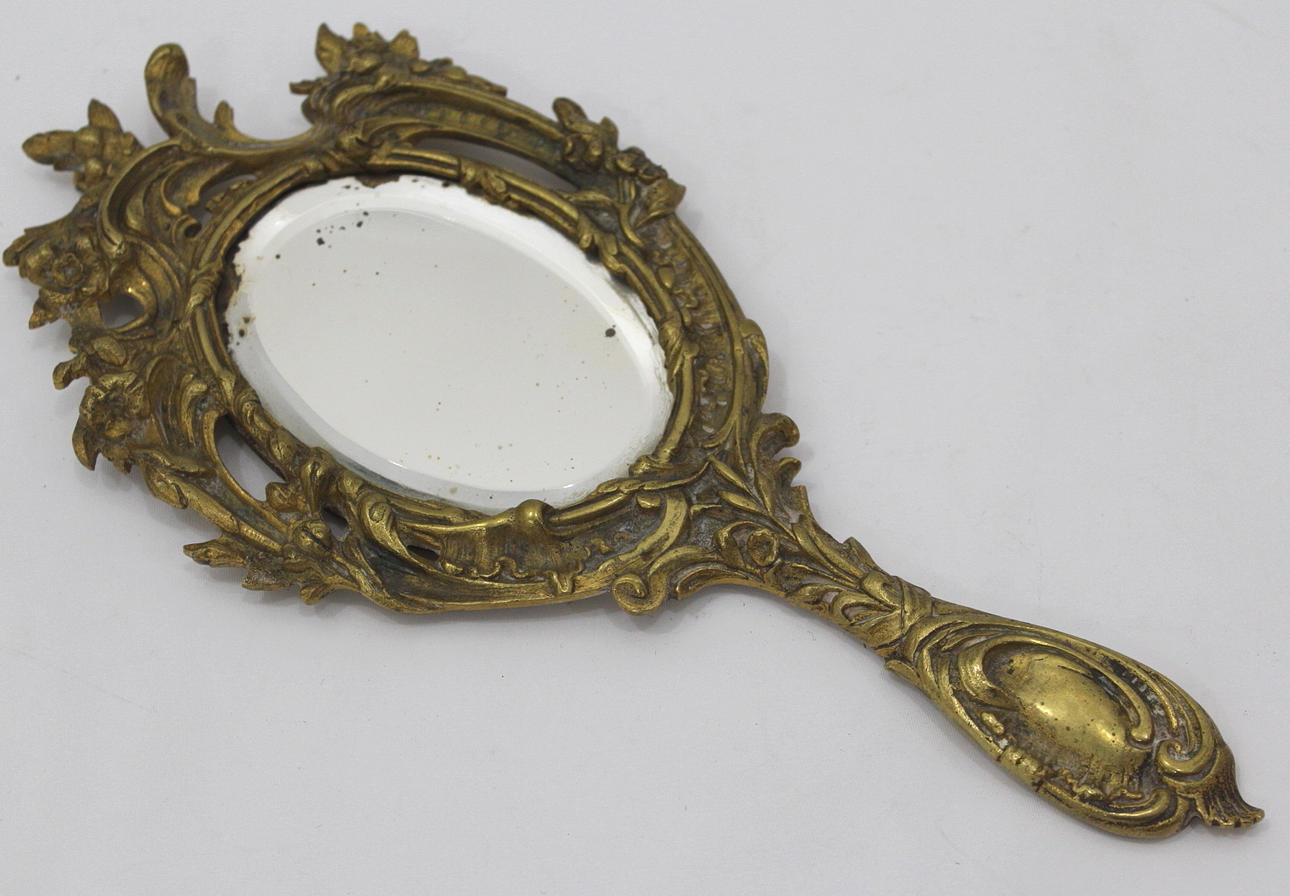 HANDSPEGEL i mässing.