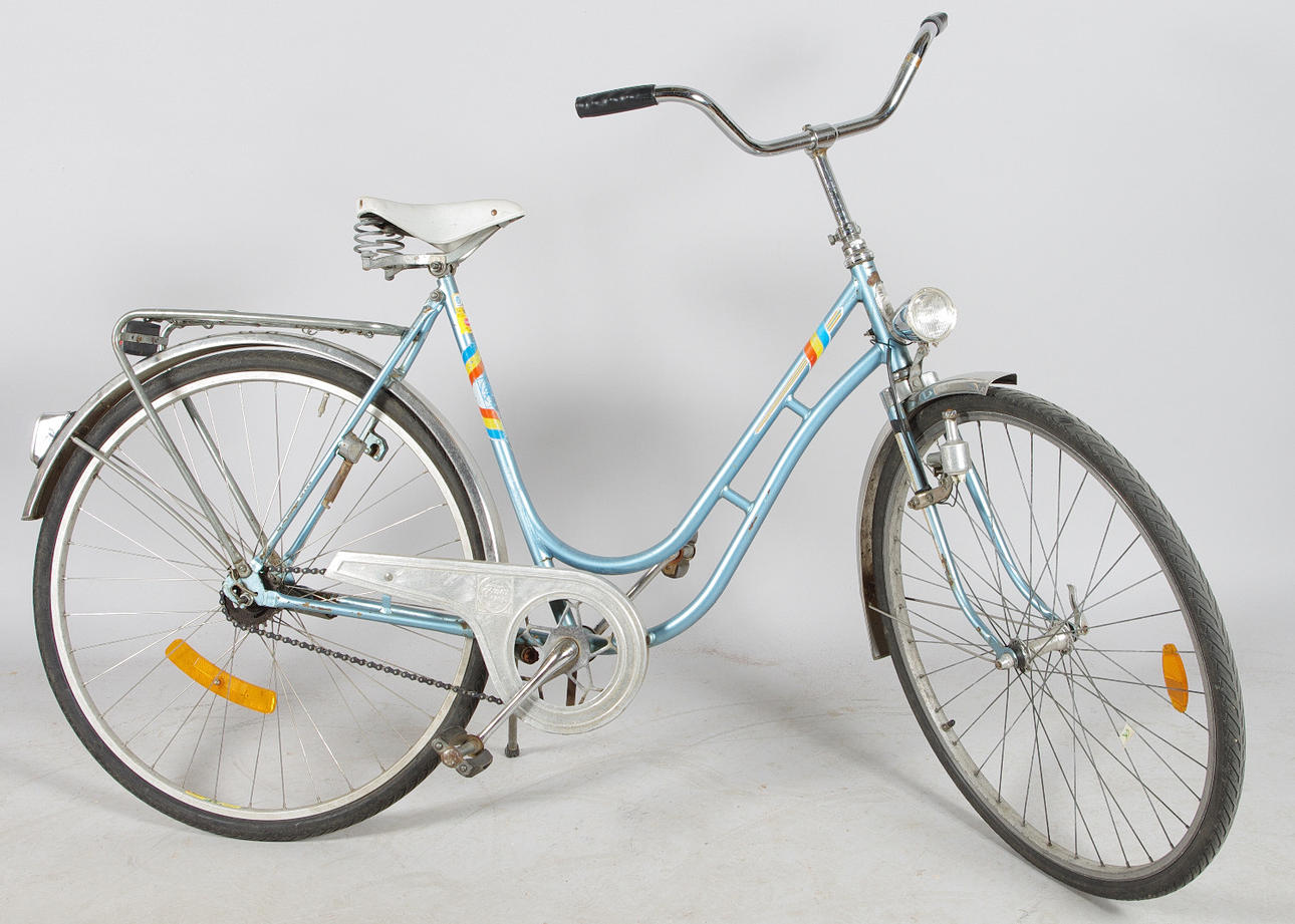 DAMCYKEL, Fram King.