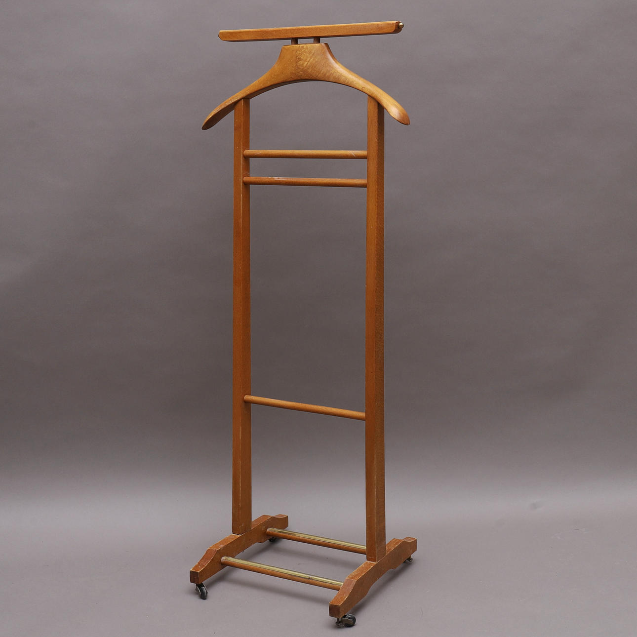 HERRBETJÄNT, Brevettato, Italien.