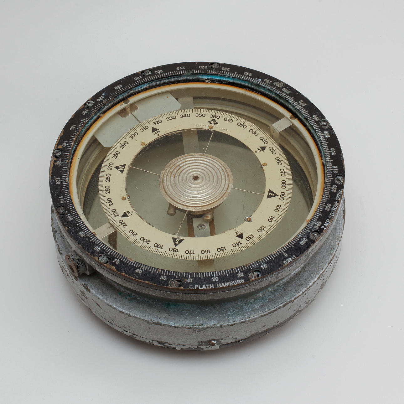 SHIP'S COMPASS, Cassens & Plath, Hamburg.