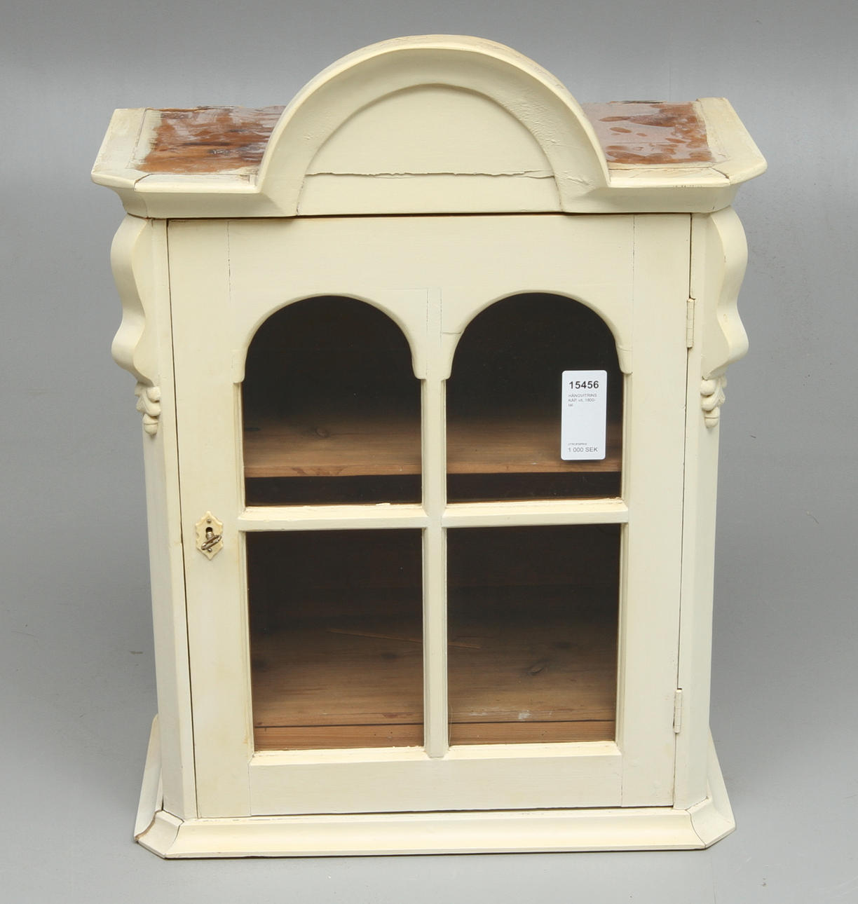 HÄNGVITRINSKÅP, vit, 1800-tal.