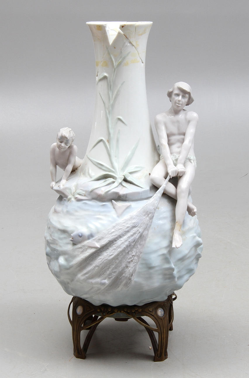 GOLVVAS, porslin, jugend, tidigt 1900-tal.