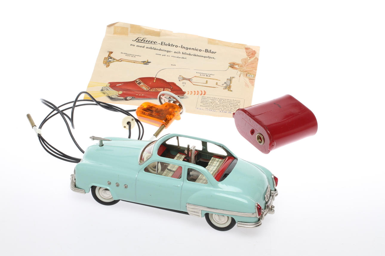 SCHUCO CABRIO 5335 Elektro Ingenico, mintgrönbil med batterilåda och styrning.U.S.-ZONE GERMANY.