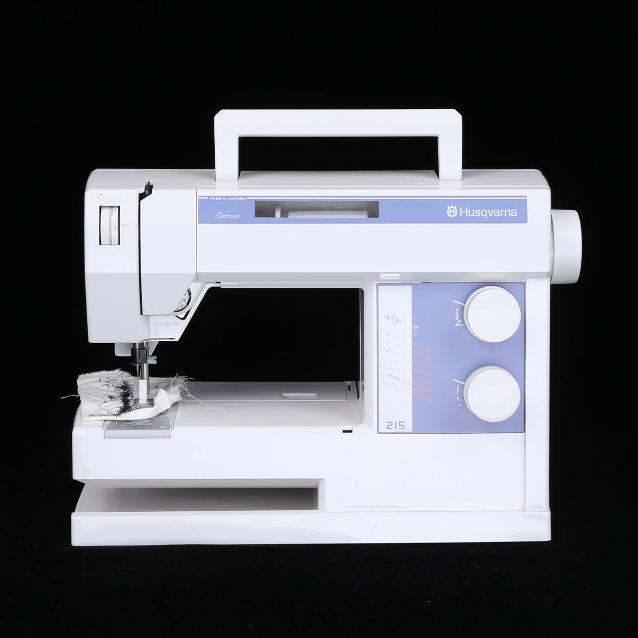 SEWING MACHINE, Husqvarna Electronic 215.