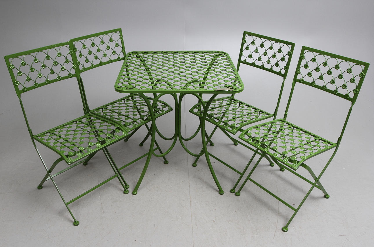 TRÄDGÅRDSGRUPP, 5 delar, metall, 2000-tal.