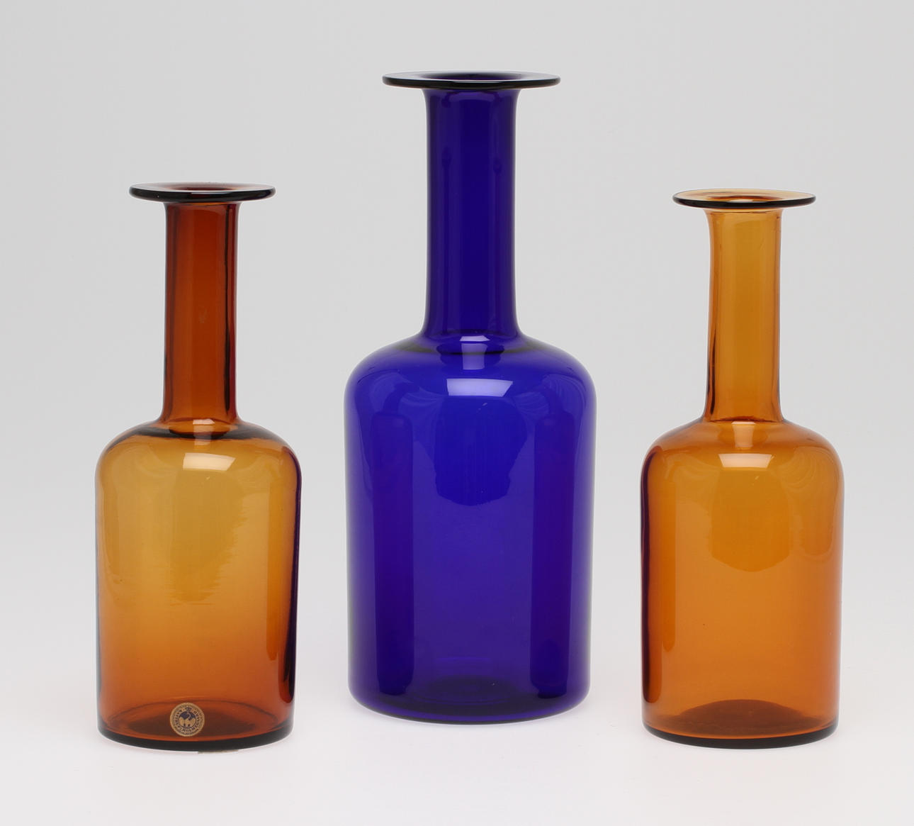 KARAFFER, 3 st, Otto Brauer, Kastrup/Holmegaard, Danmark, 1900-talets andra hälft.