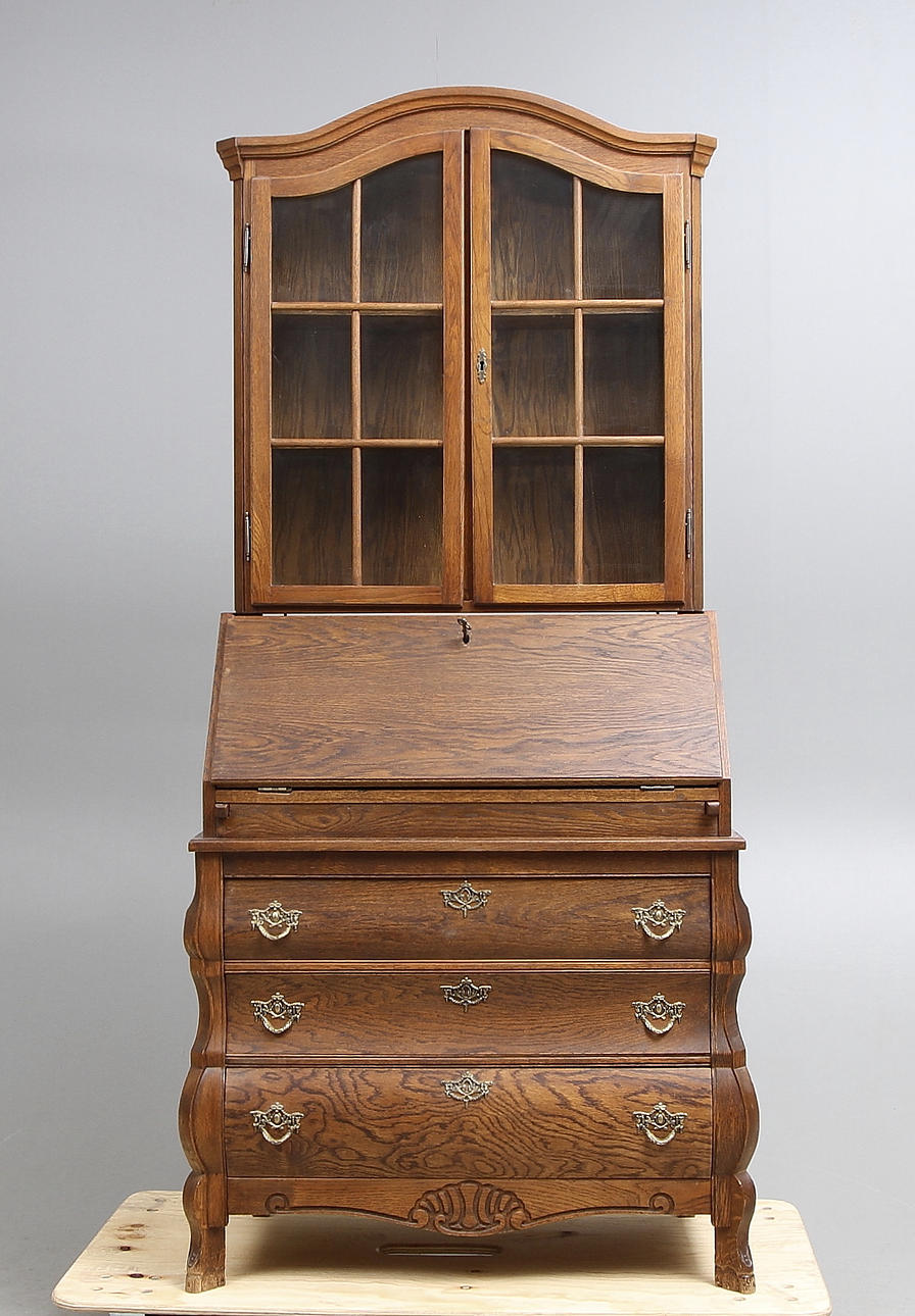 VITRINSKÅP/CHIFFONJE, 1900-tal.