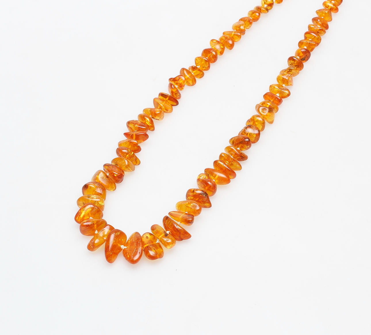 COLLIER, bernsten, 1900-tal.