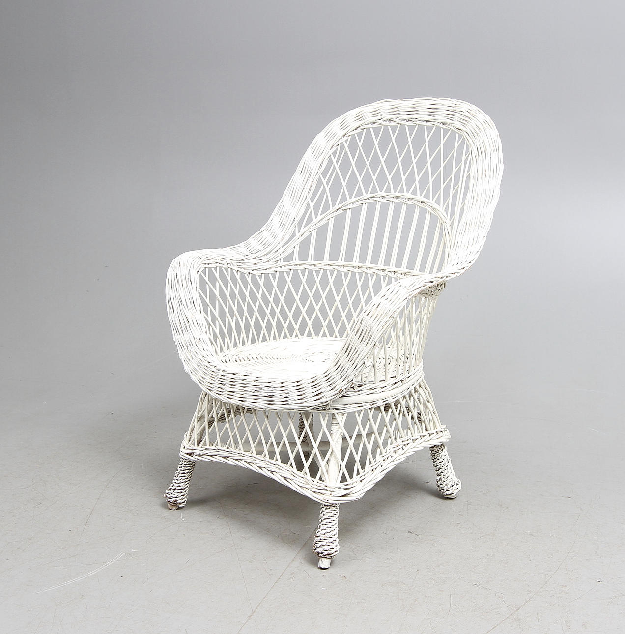 KORGSTOL, vitmålad.