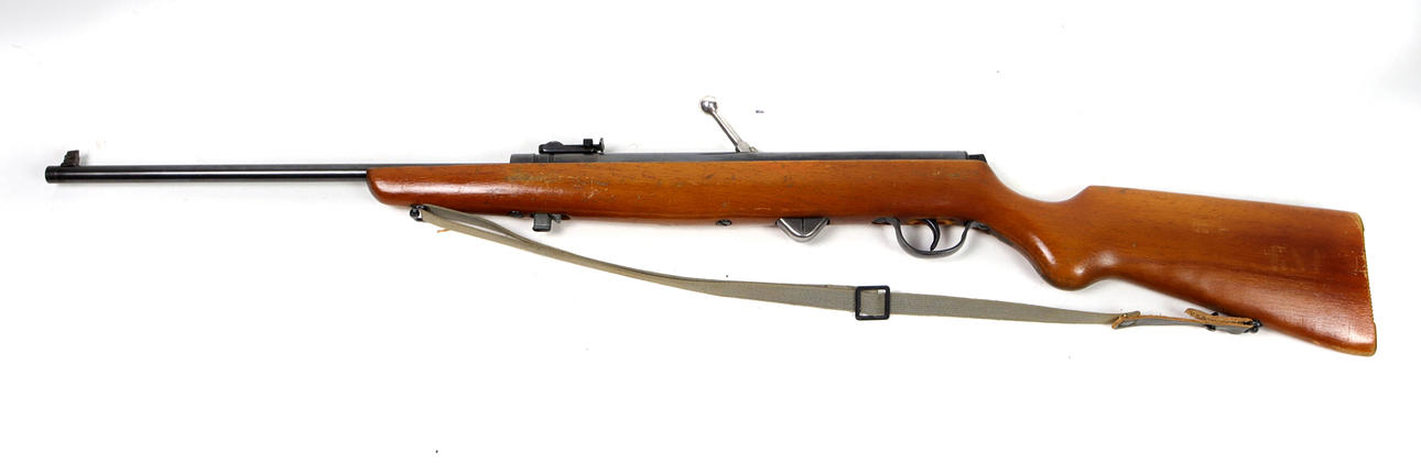 Air rifle Haenel model 310.