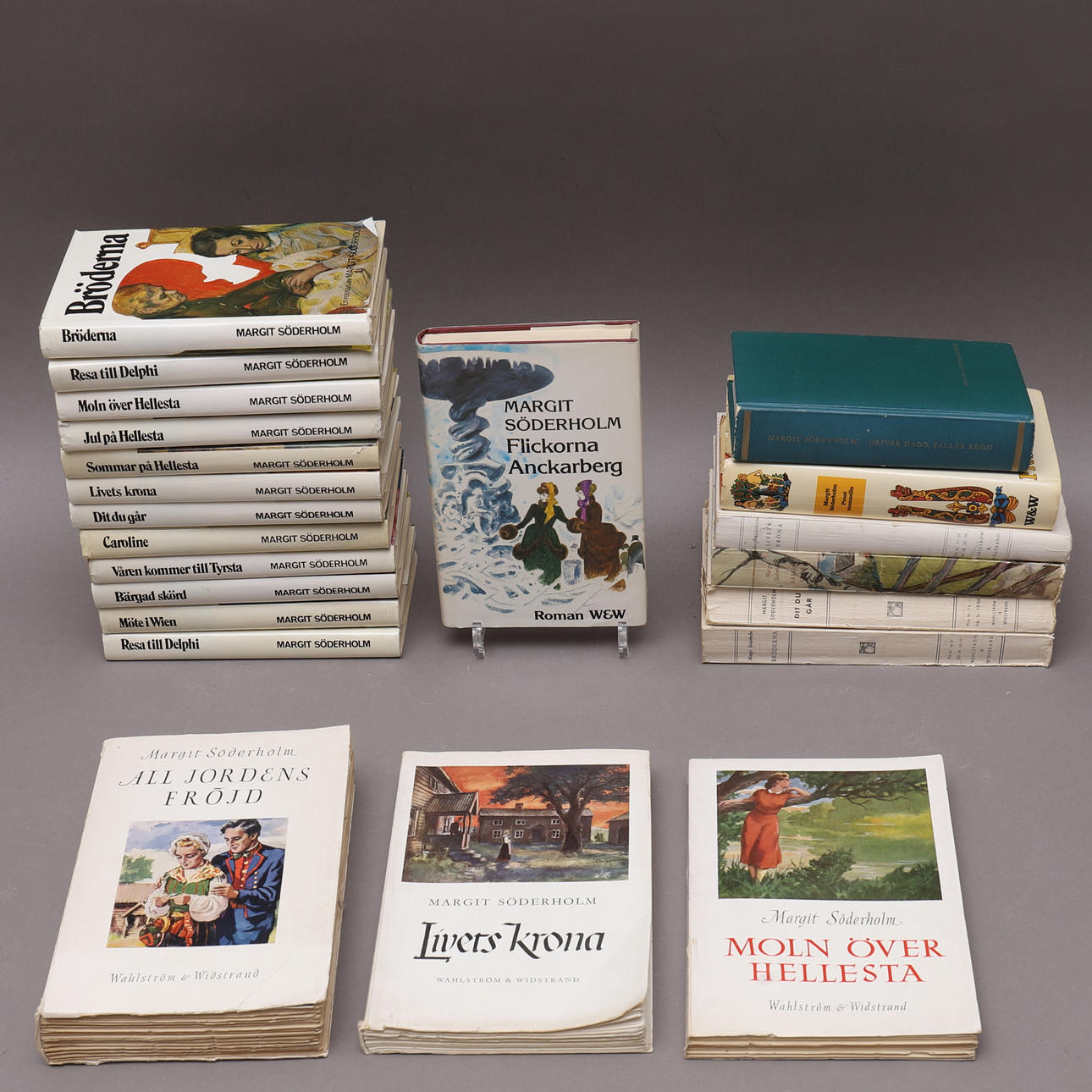 BÖCKER, 22 st, Margit Söderholm.