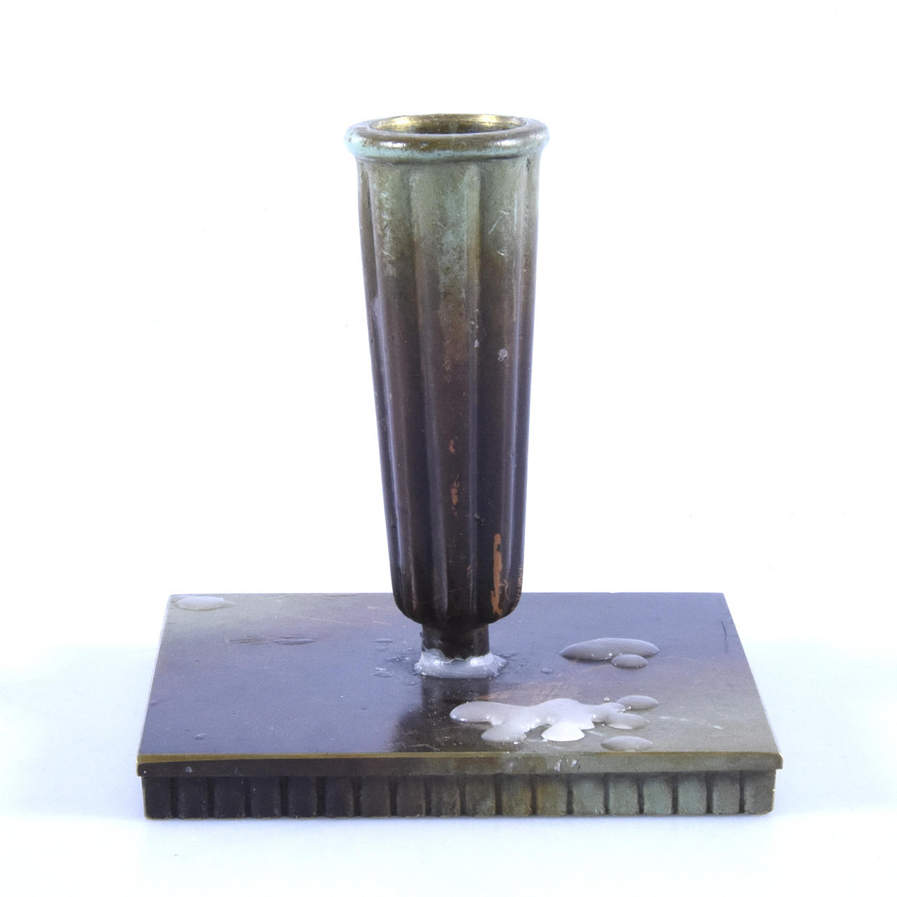 LJUSSTAKE, Ystad Brons.