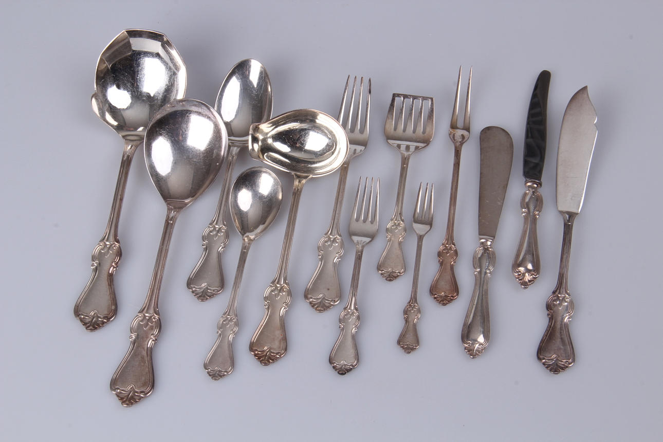 BESTICKSUPPSÄTTNING, "Olga", 85 delar, nysilver.