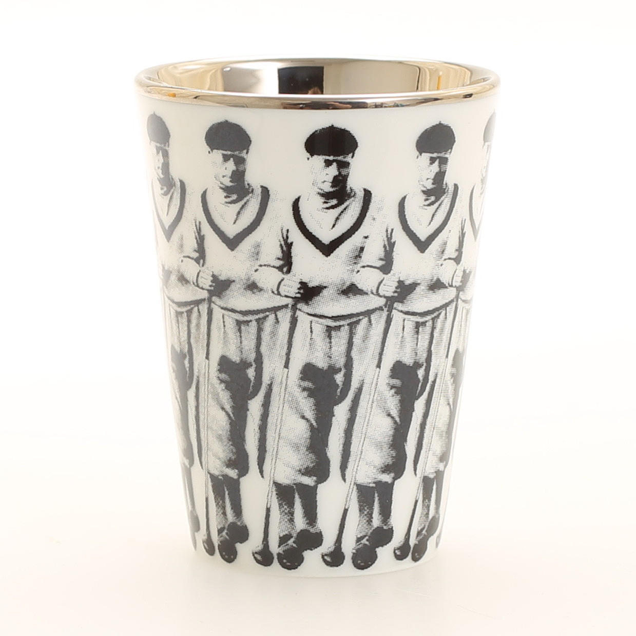 ÅSA LINDSTRÖM. "Antons snapsbägare", porslin, Rörstrand.