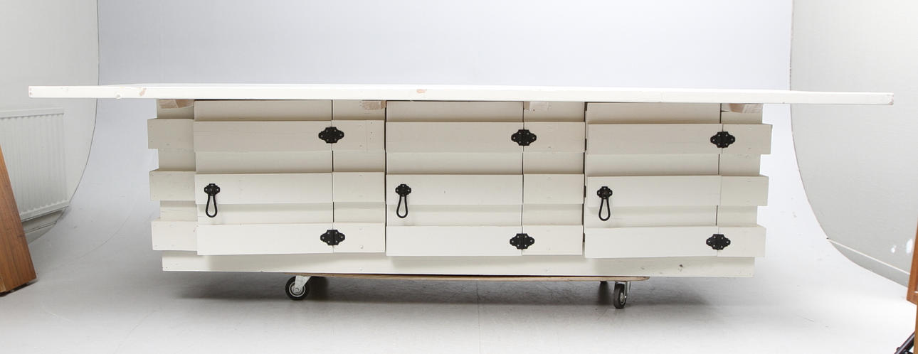 BORD/MATBORD, vitmålad furu, 1900-tal.