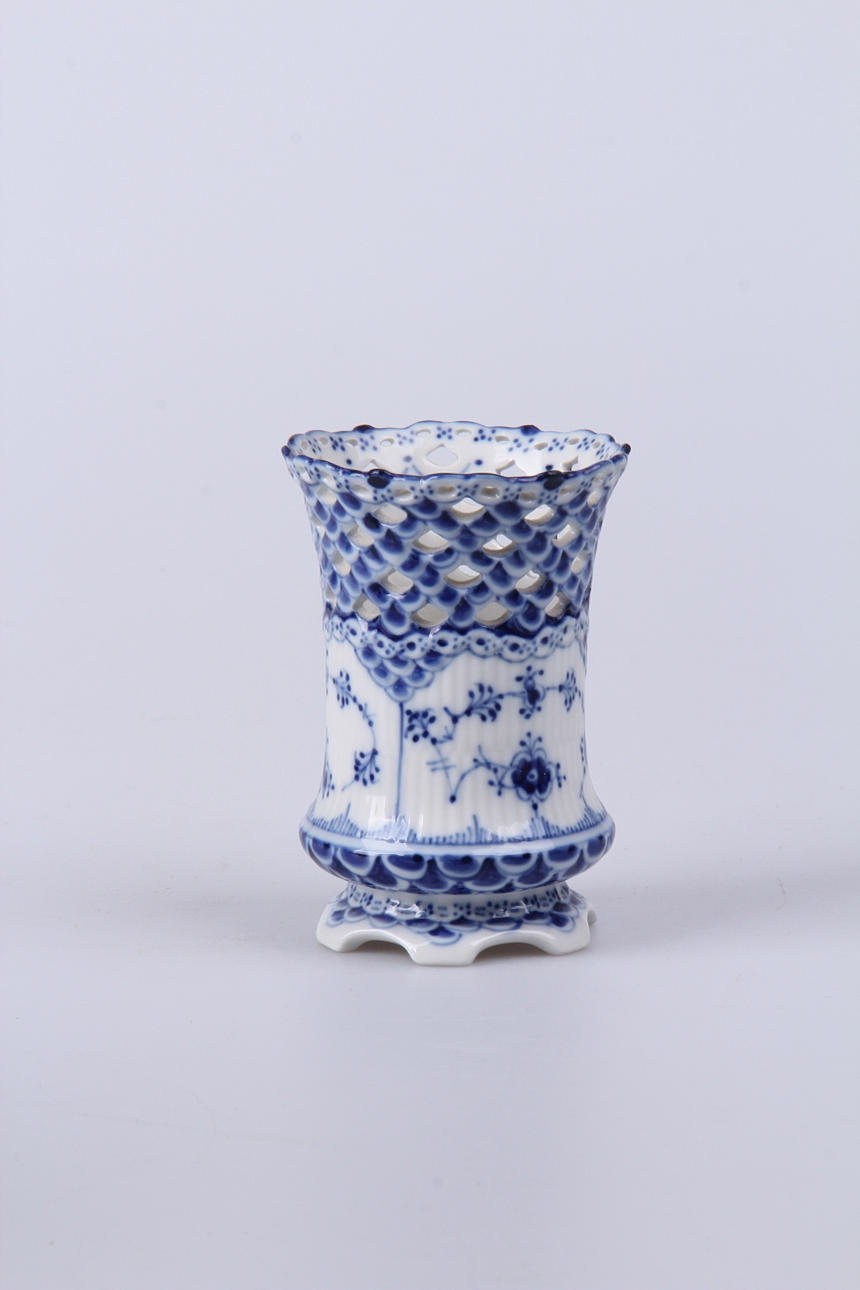 VAS, "Musselmalet", Royal Copenhagen.