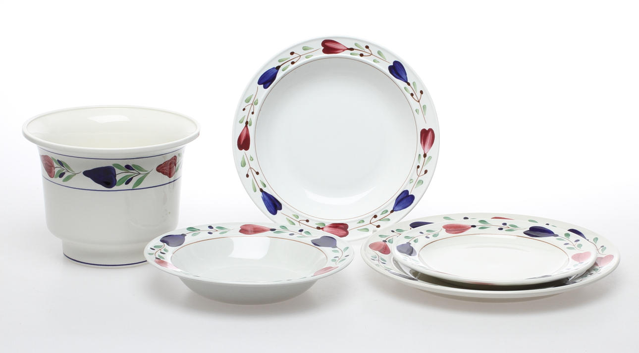 MATSERVIS, ca 45 porslin, "Allmoge", Stig Lindberg, Gustavsberg.