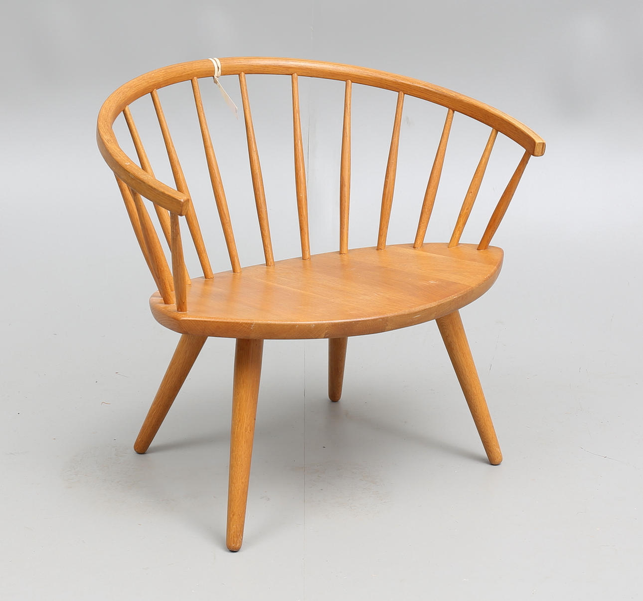 KARMSTOL, "Arka", Yngve Ekström, modellen formgiven 1955.