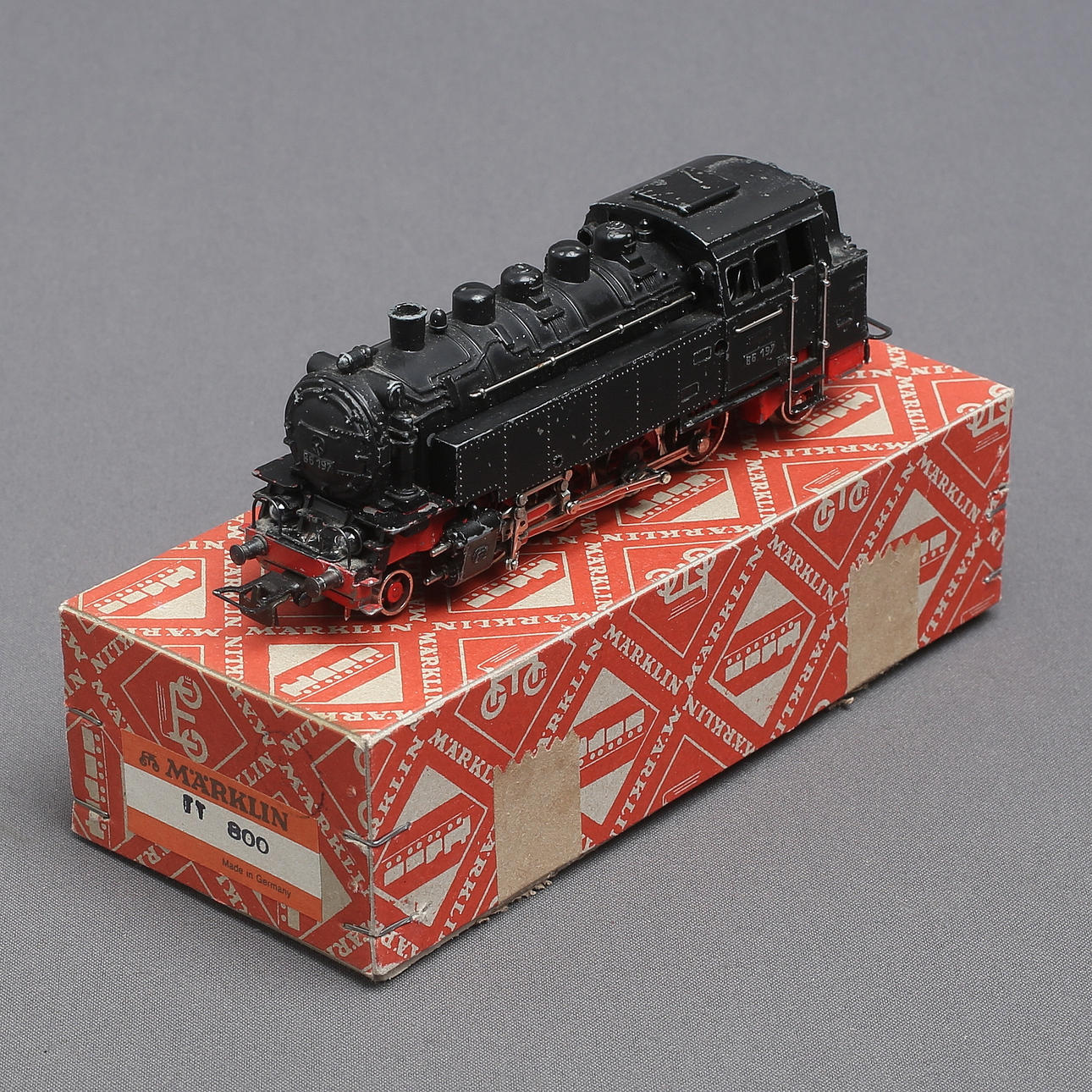 MÄRKLIN TT 800 steam locomotive BR 86 in repro box. Toys - Auctionet