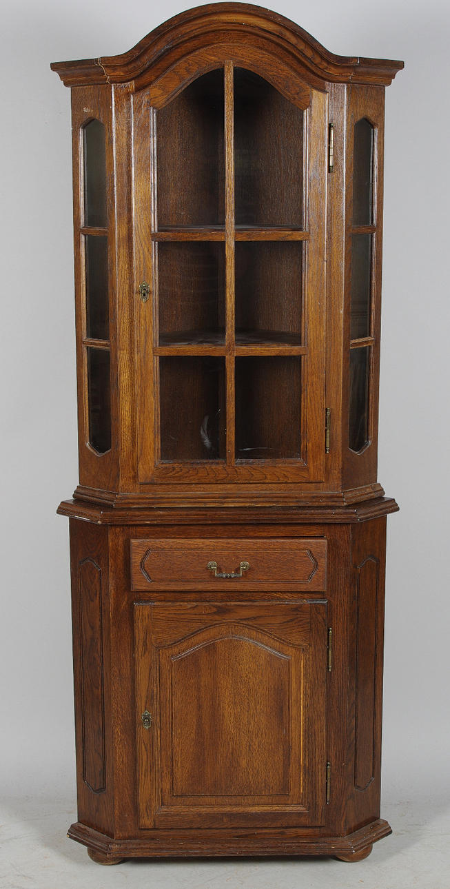 HÖRNSKÅP MED VITRINÖVERDEL, ek.