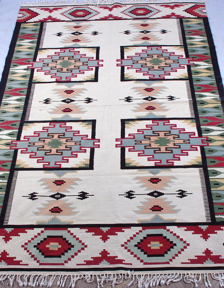 ORIENTMATTA, Kelim, 295 x 188 cm.