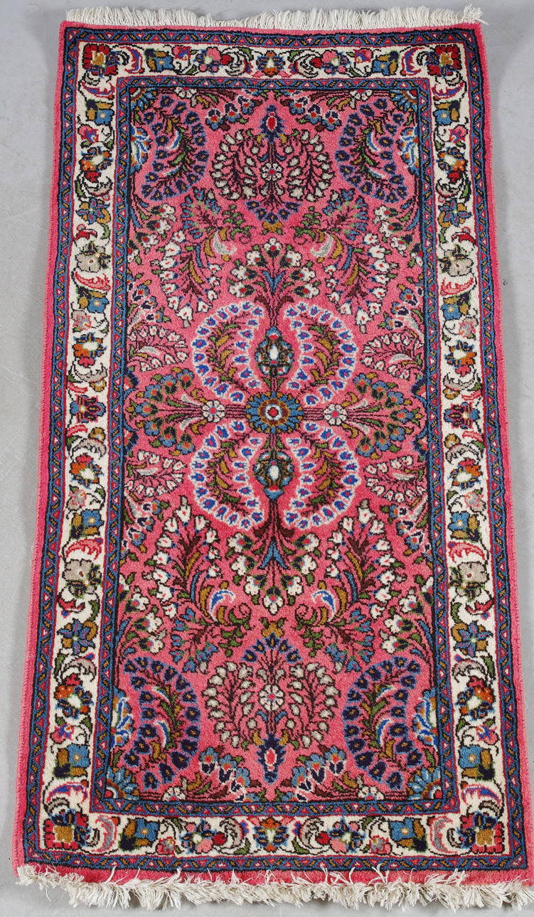 ORIENTMATTA, 130 x 64 cm.