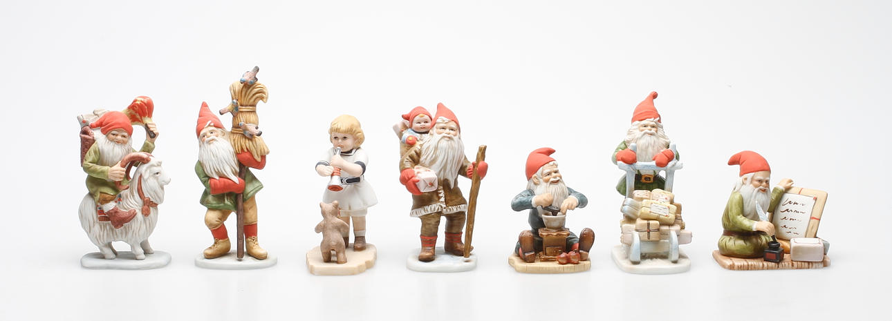 PORSLINSFIGURER, 7 st. Jenny Nyström.