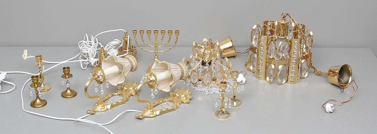 BELYSNINGSFÖREMÅL, 11 delar, 1900-tal.