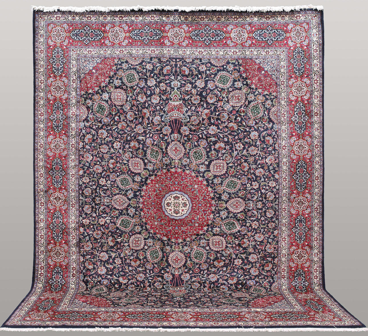 CARPET, Meshed, approx 406 x 300.